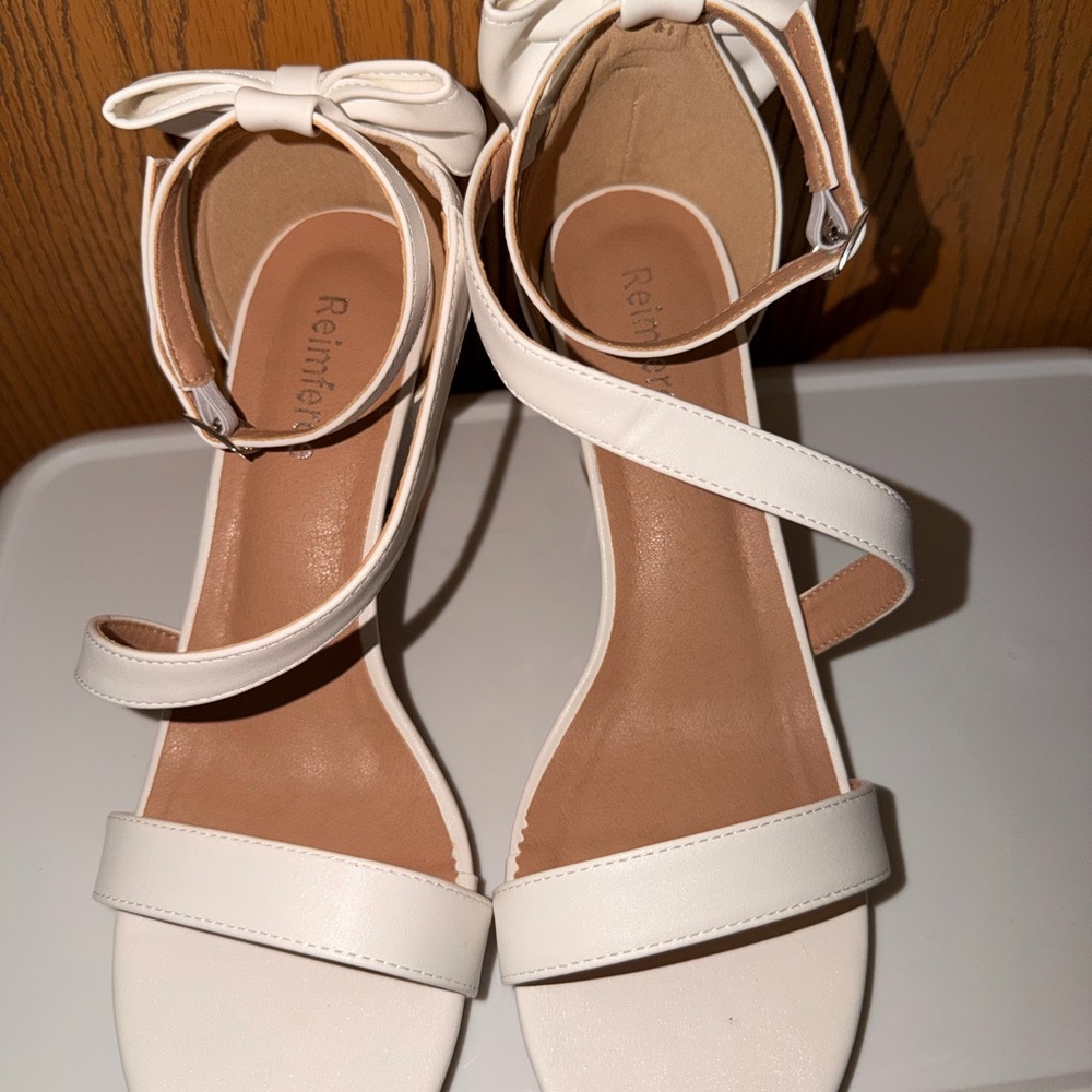White Strappy Bow Ankle-Wrap Sandals for Women